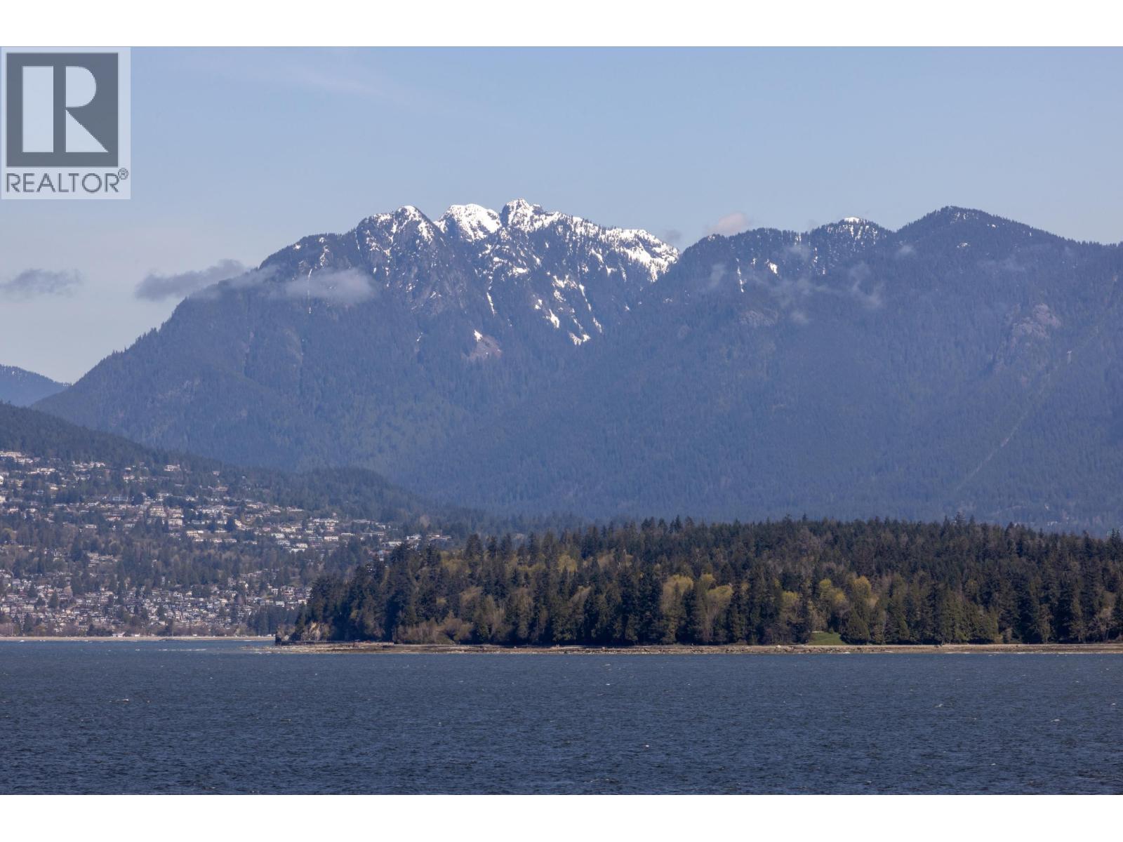 3167 POINT GREY ROAD, Vancouver