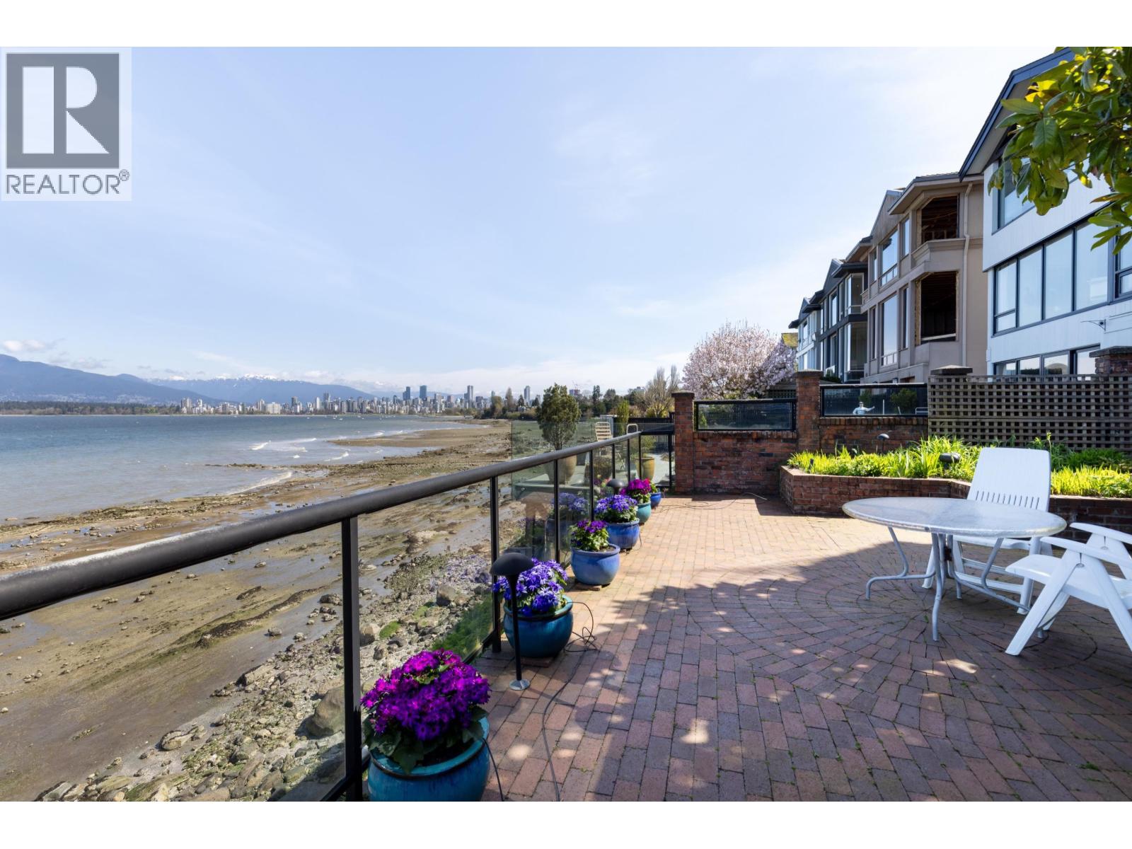 3167 POINT GREY ROAD, Vancouver