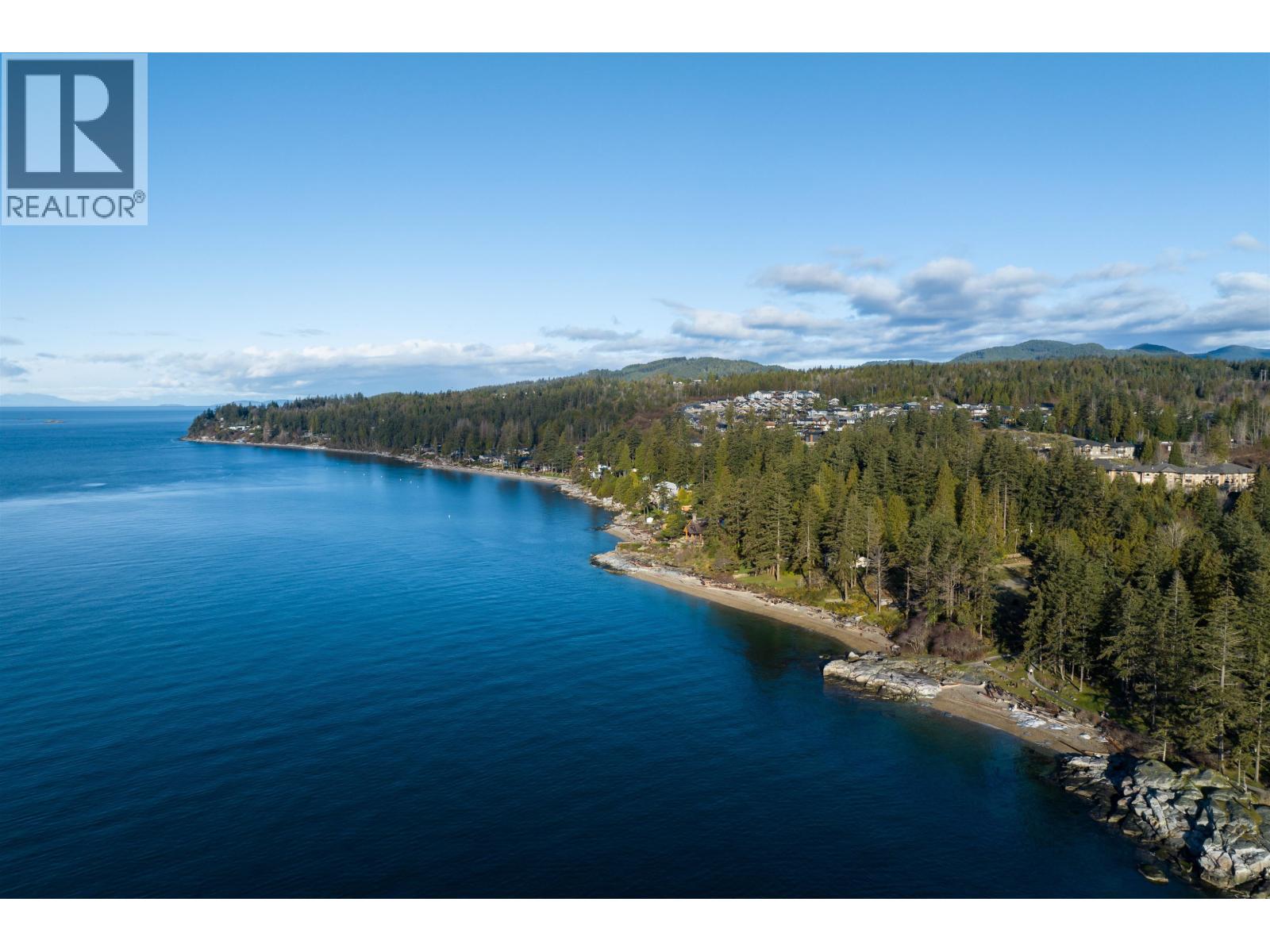 5845 SUNSHINE COAST HIGHWAY, Sechelt