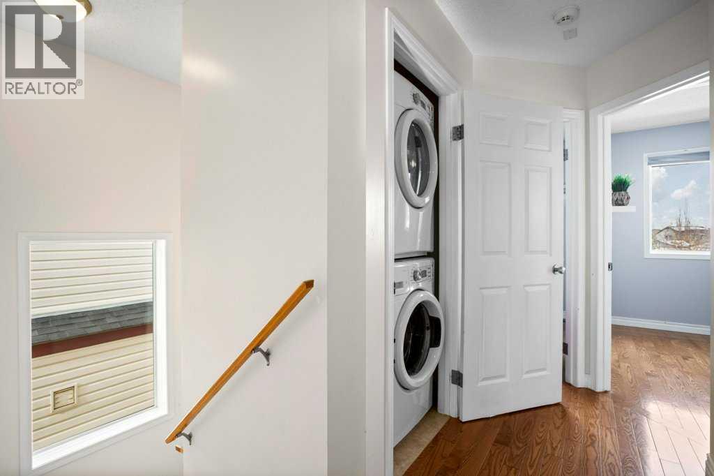 Single Family House for Sale in  Eversyde Circle SW Evergreen Calgary 