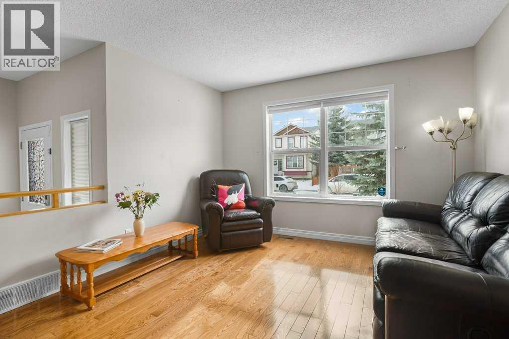 Single Family House for Sale in  Eversyde Circle SW Evergreen Calgary 