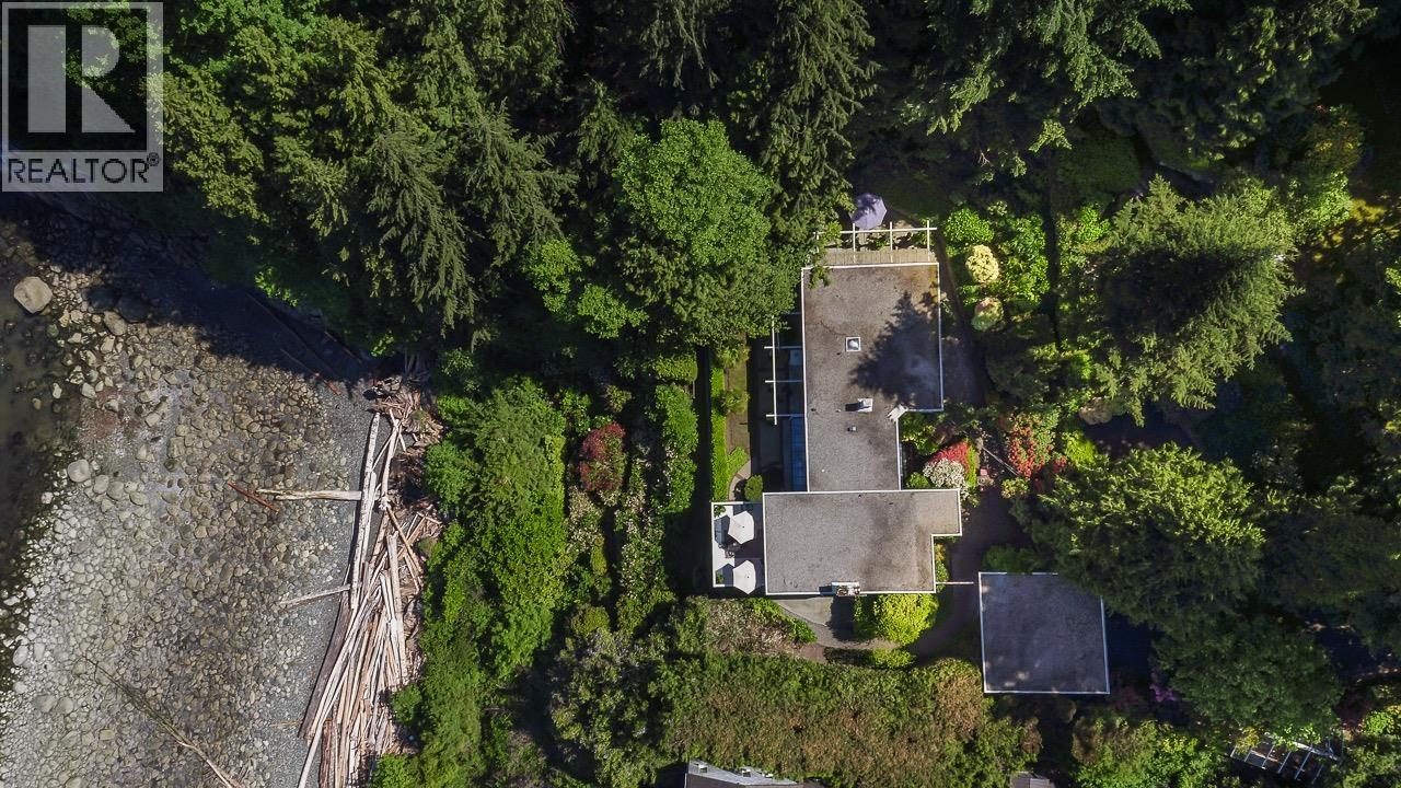 7145 CLIFF ROAD, West Vancouver