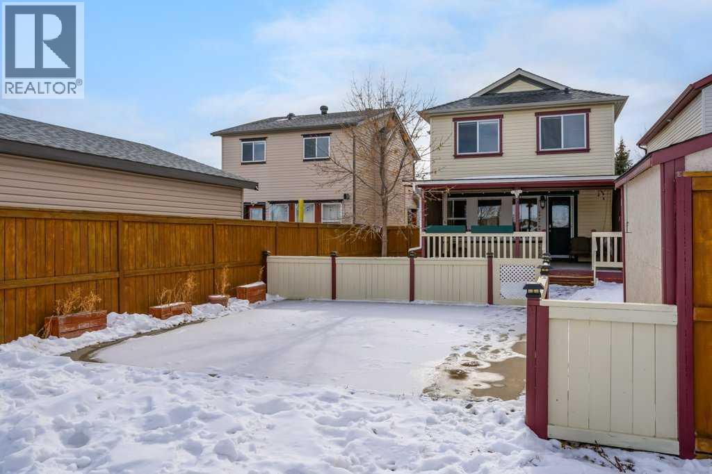 Single Family House for Sale in  Eversyde Circle SW Evergreen Calgary 