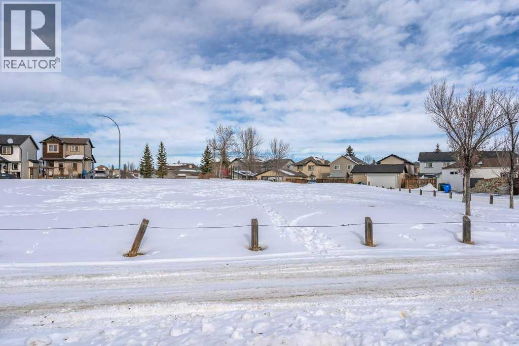 Single Family House for Sale in  Eversyde Circle SW Evergreen Calgary 