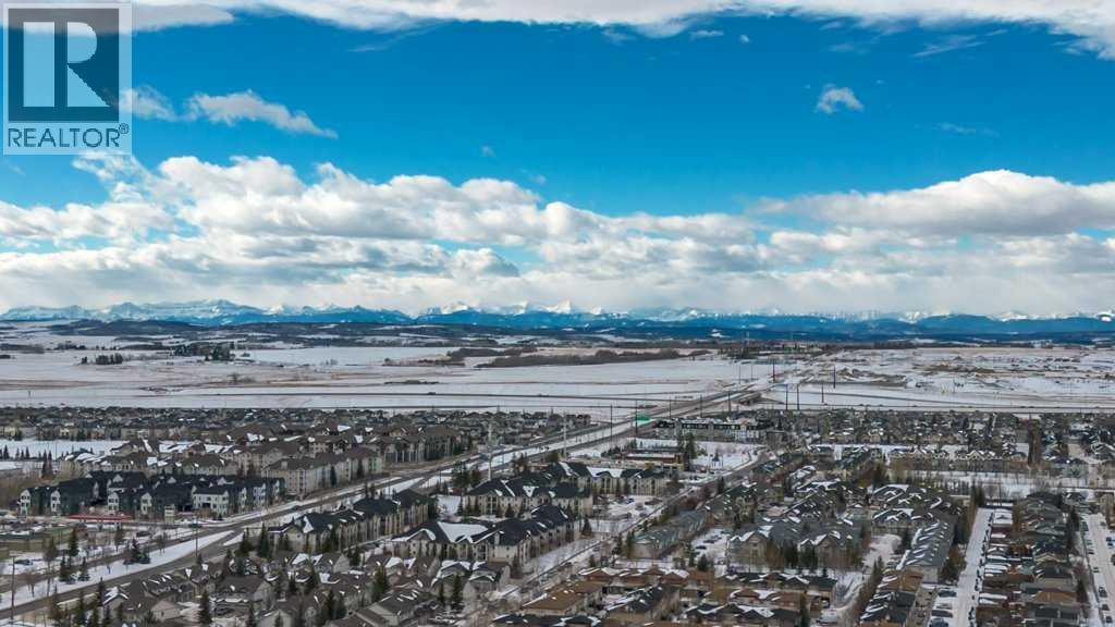 Single Family House for Sale in  Eversyde Circle SW Evergreen Calgary 