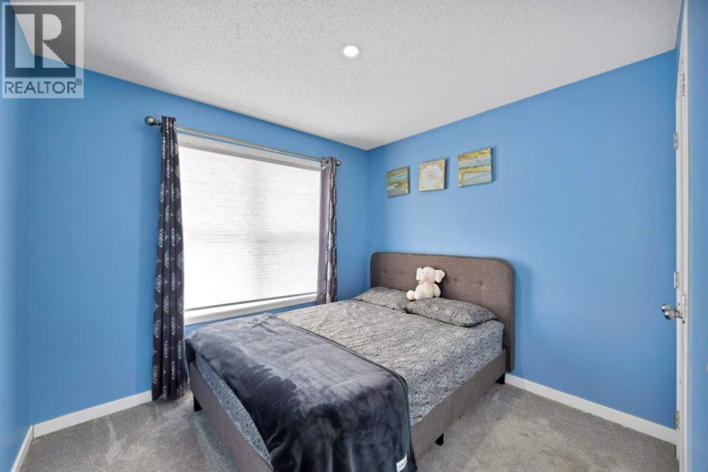 Single Family House for Sale in  Copperstone Circle SE Copperfield Calgary 