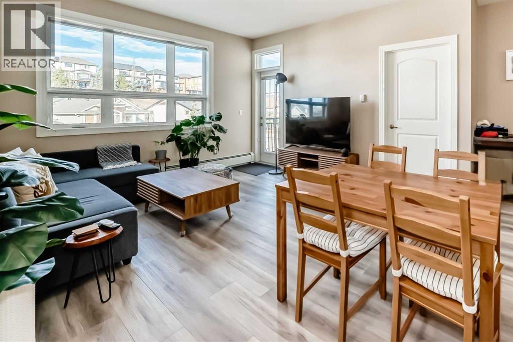 Single Family House for Sale in   Val Gardena View SW Springbank Hill Calgary 