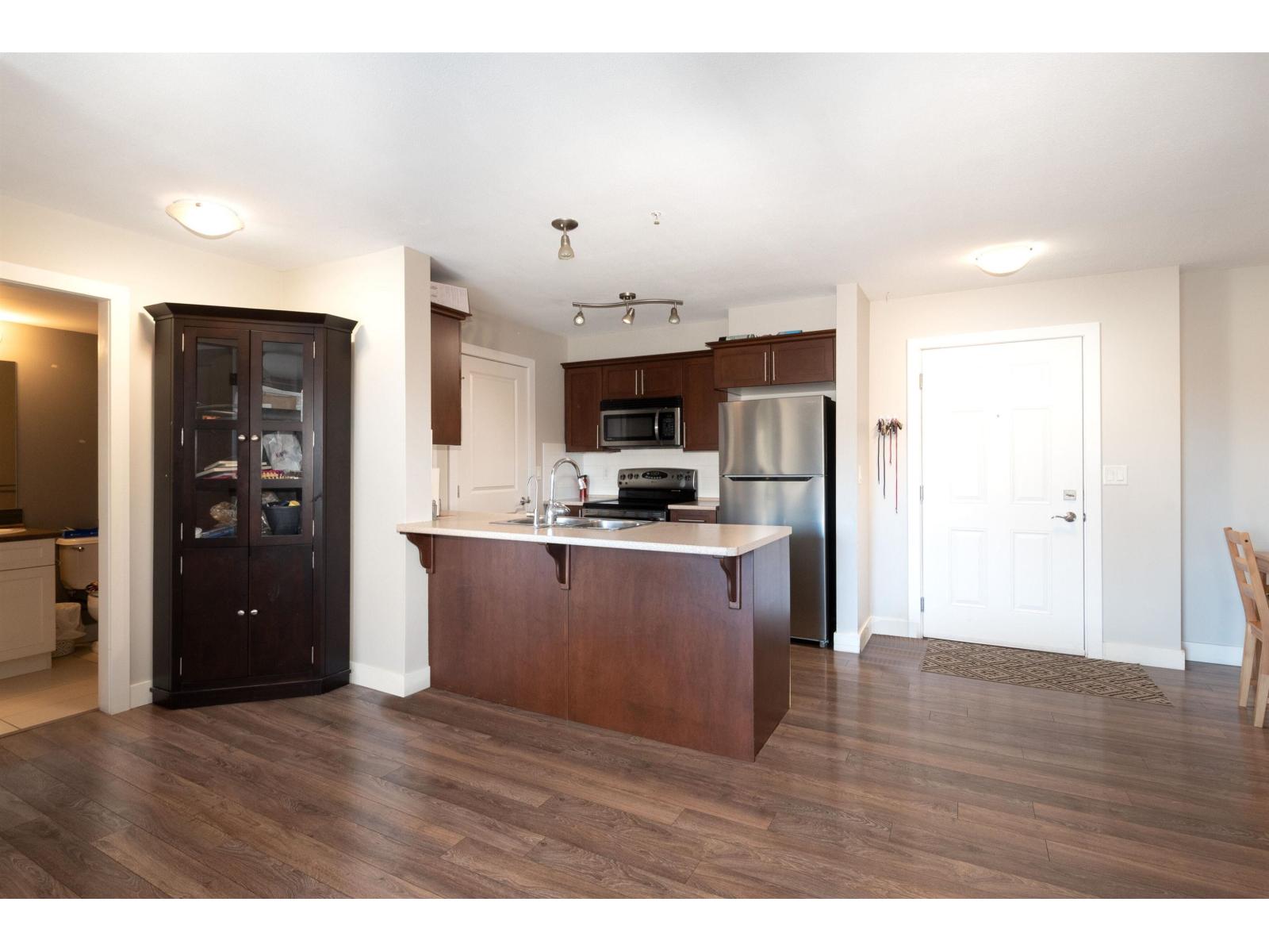 207 9422 VICTOR STREET, Chilliwack Proper East, Chilliwack