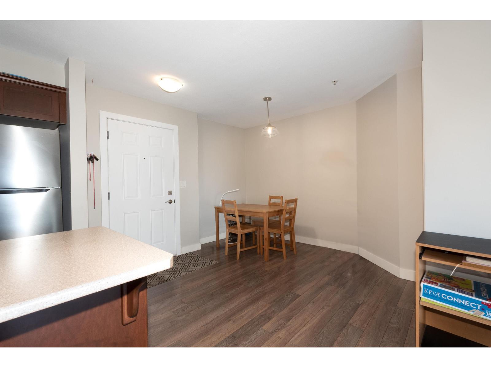 207 9422 VICTOR STREET, Chilliwack Proper East, Chilliwack