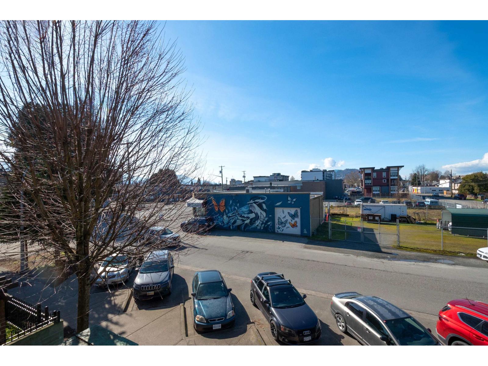 207 9422 VICTOR STREET, Chilliwack Proper East, Chilliwack