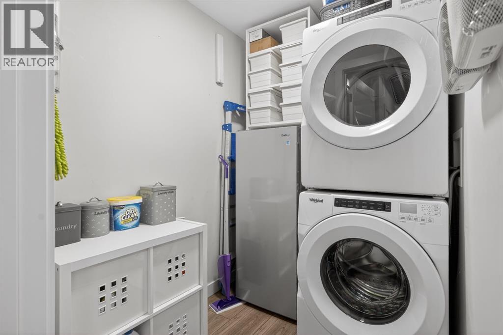 Single Family House for Sale in   Wolf Hollow Crescent SE Wolf Willow Calgary 