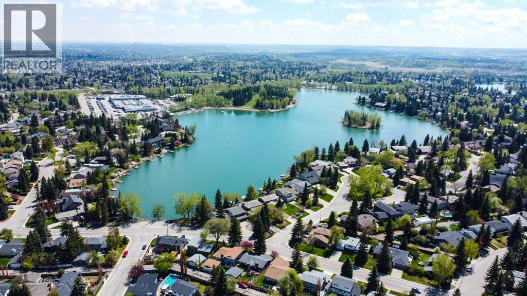 Single Family House Bungalow for Sale in  Lake Wood Place SE Lake Bonavista Calgary 