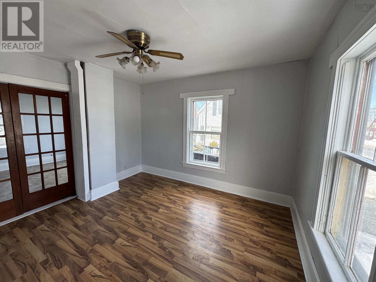 Property 4 of 21 of 180 Rutherford Street