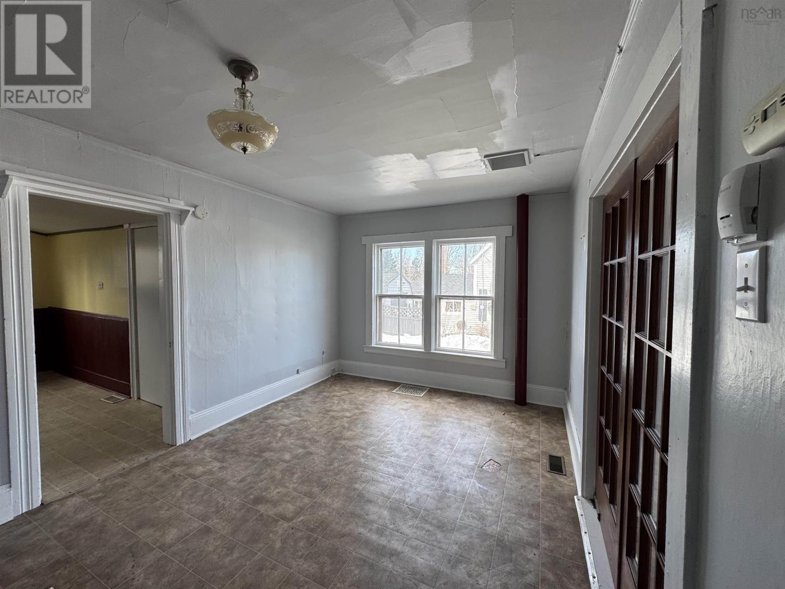 Property 8 of 21 of 180 Rutherford Street