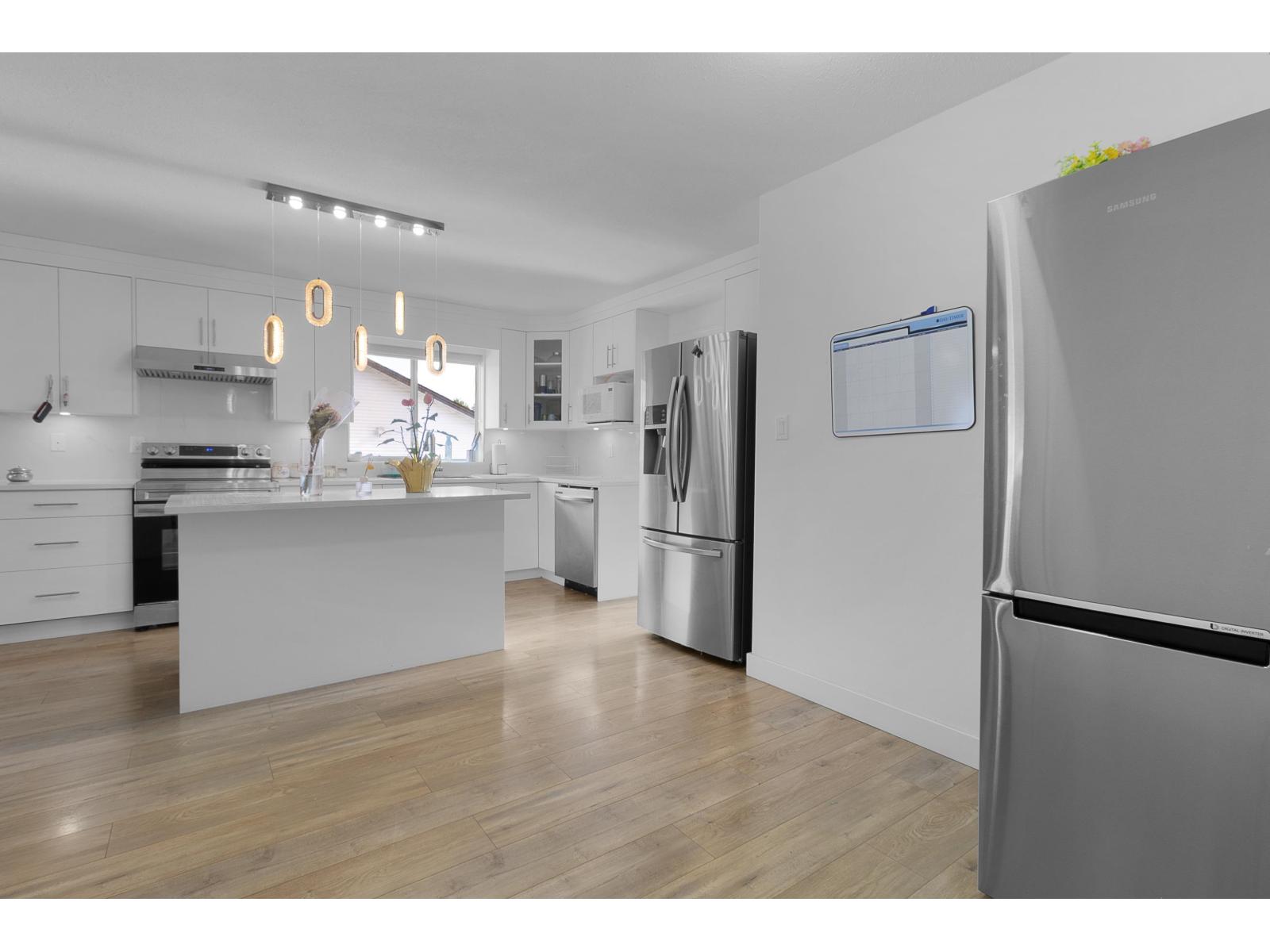 31021 CREEKSIDE DRIVE, Abbotsford