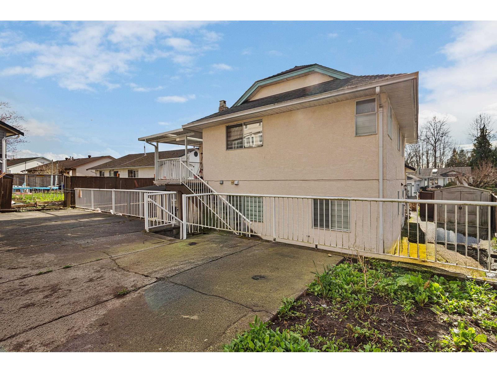 31021 CREEKSIDE DRIVE, Abbotsford