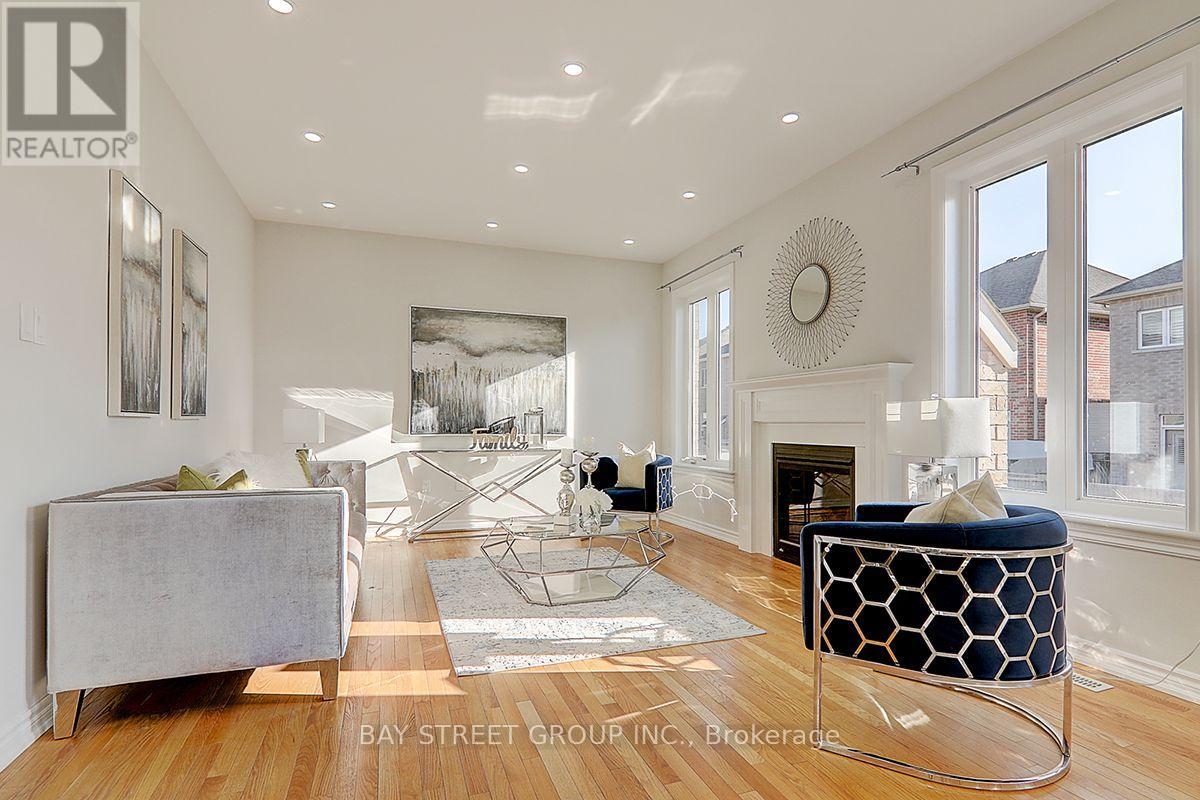 29 BAMBURG STREET N - 12