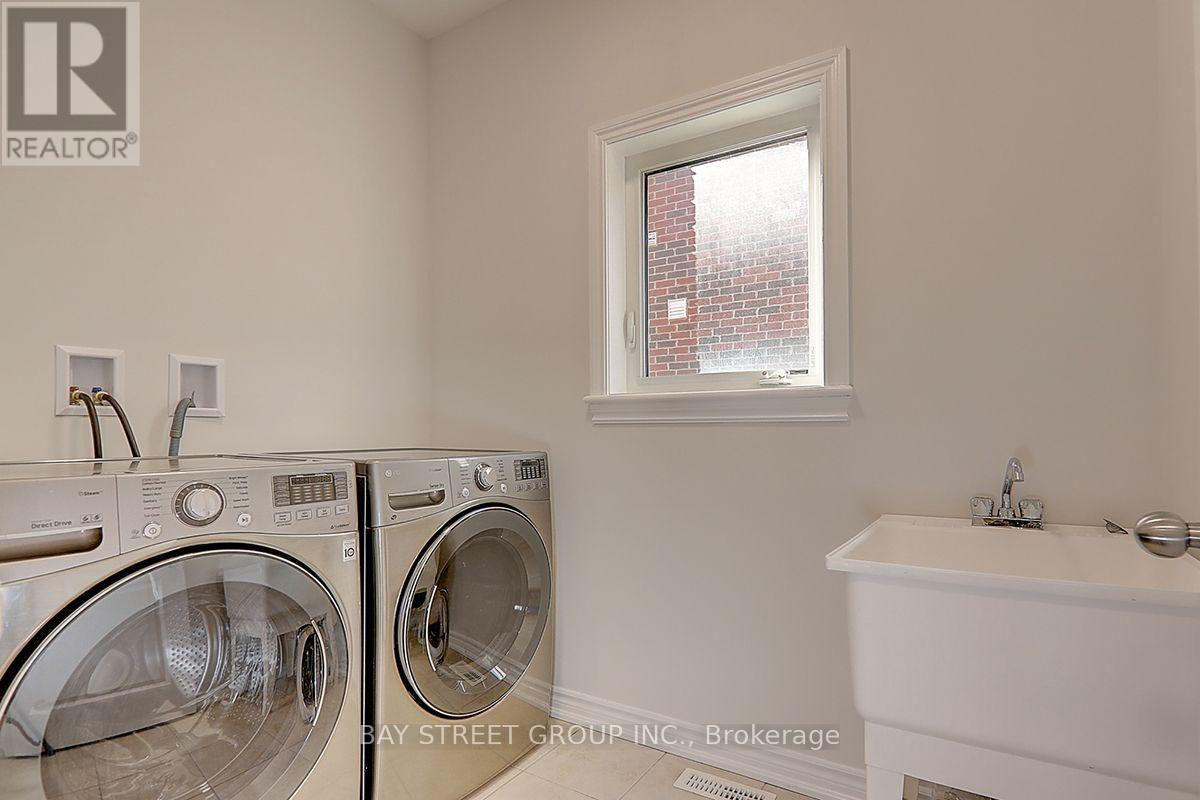 29 BAMBURG STREET N - 21