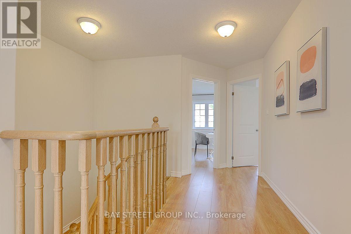 29 BAMBURG STREET N - 23