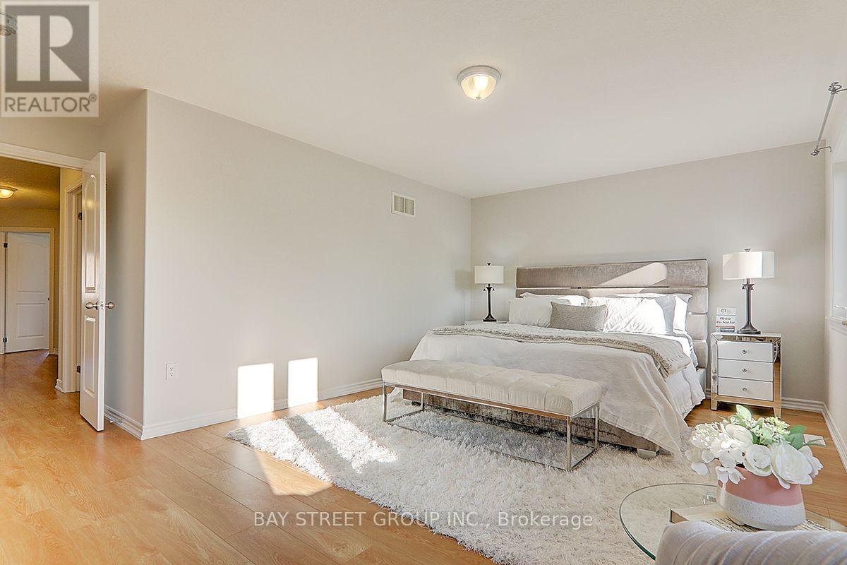 29 BAMBURG STREET N - 25
