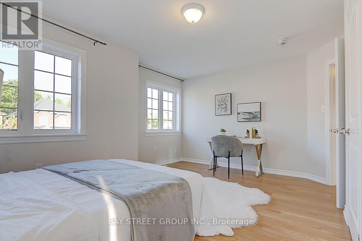 29 BAMBURG STREET N - 35