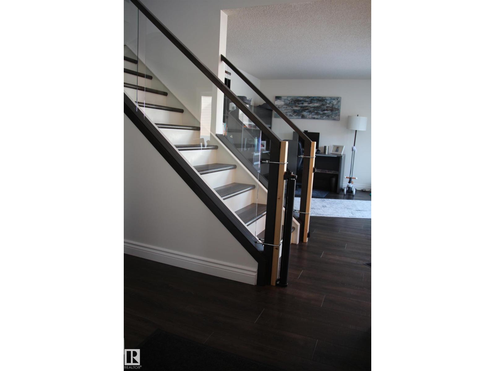 10 WESTMEWS CRES, Fort Saskatchewan