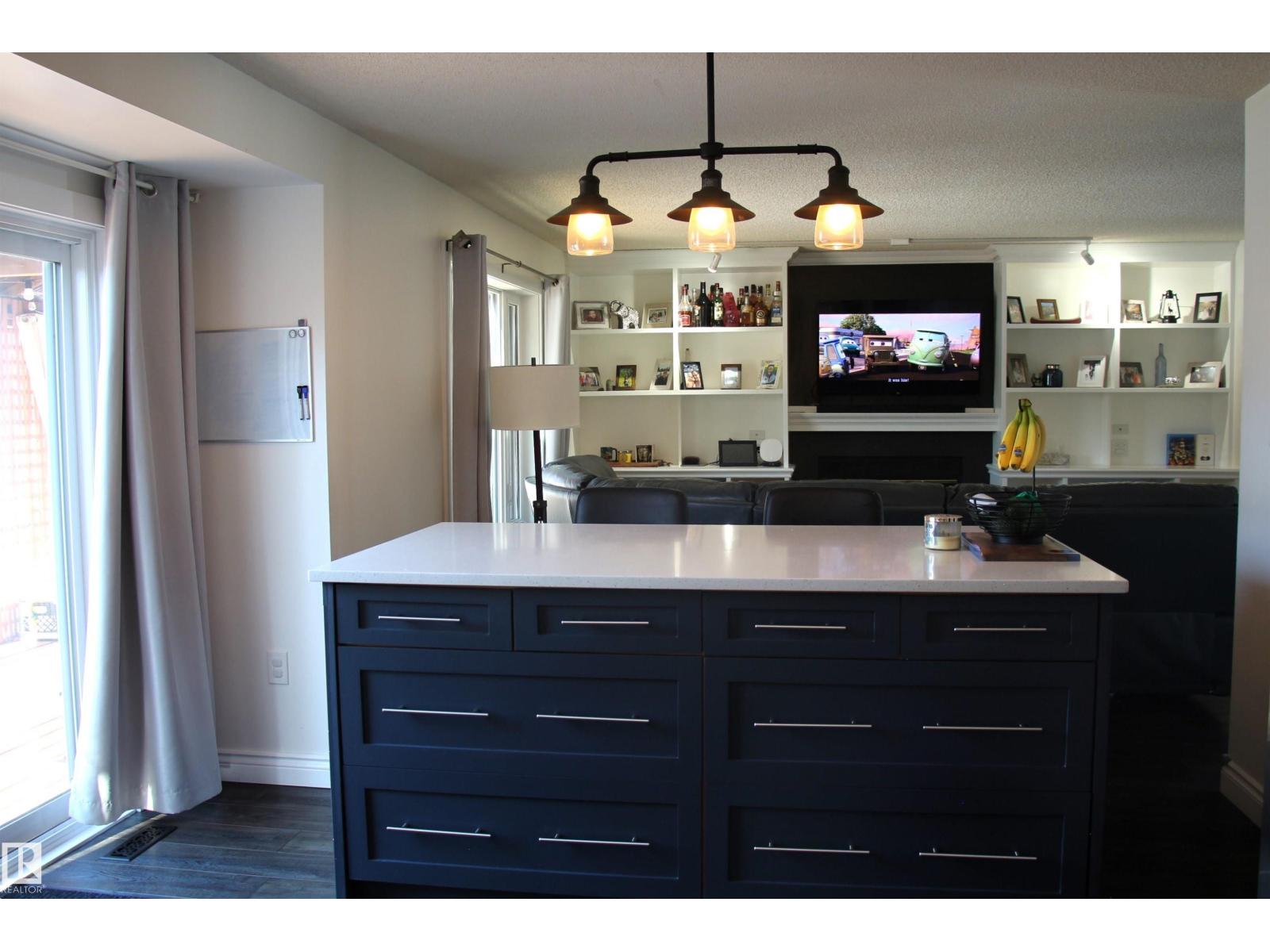 10 WESTMEWS CRES, Fort Saskatchewan