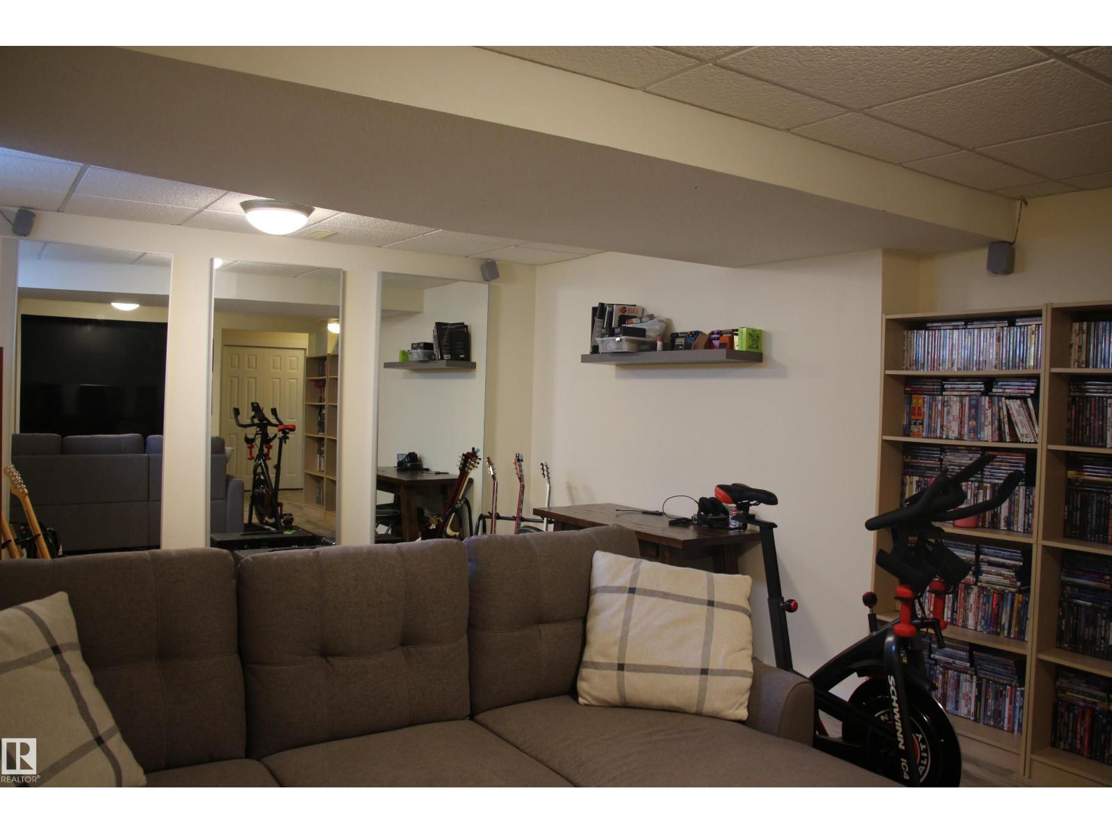 10 WESTMEWS CRES, Fort Saskatchewan