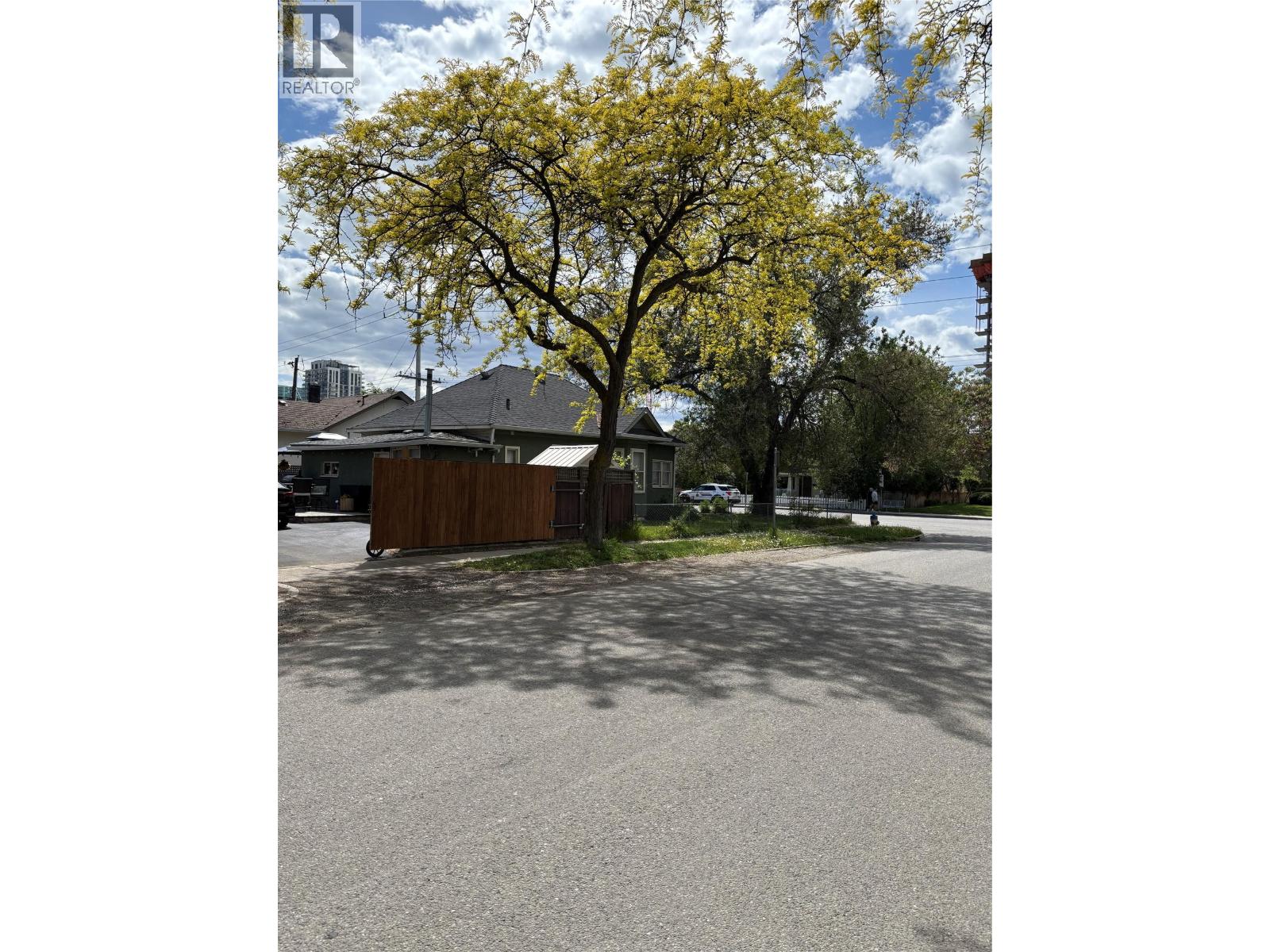  1333 Richter Street, Kelowna