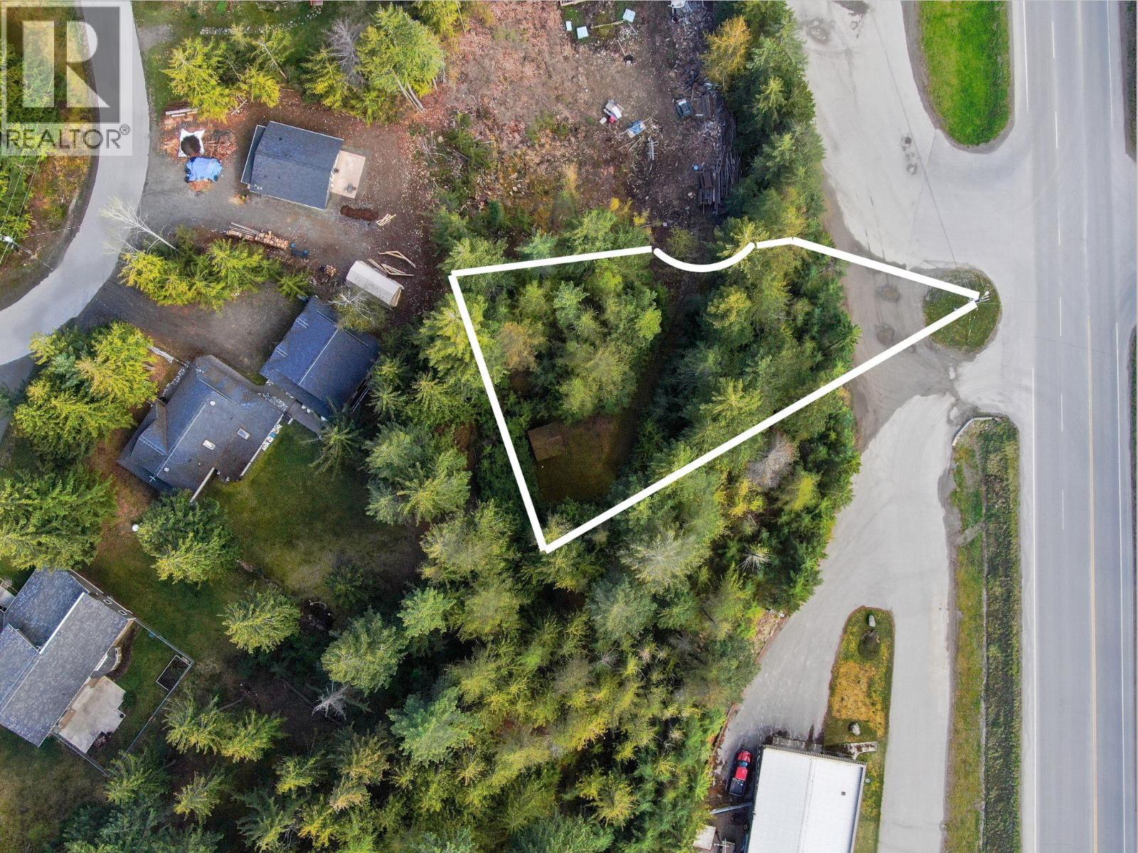 BALFOUR Avenue Lot# LOT 8, Kaslo