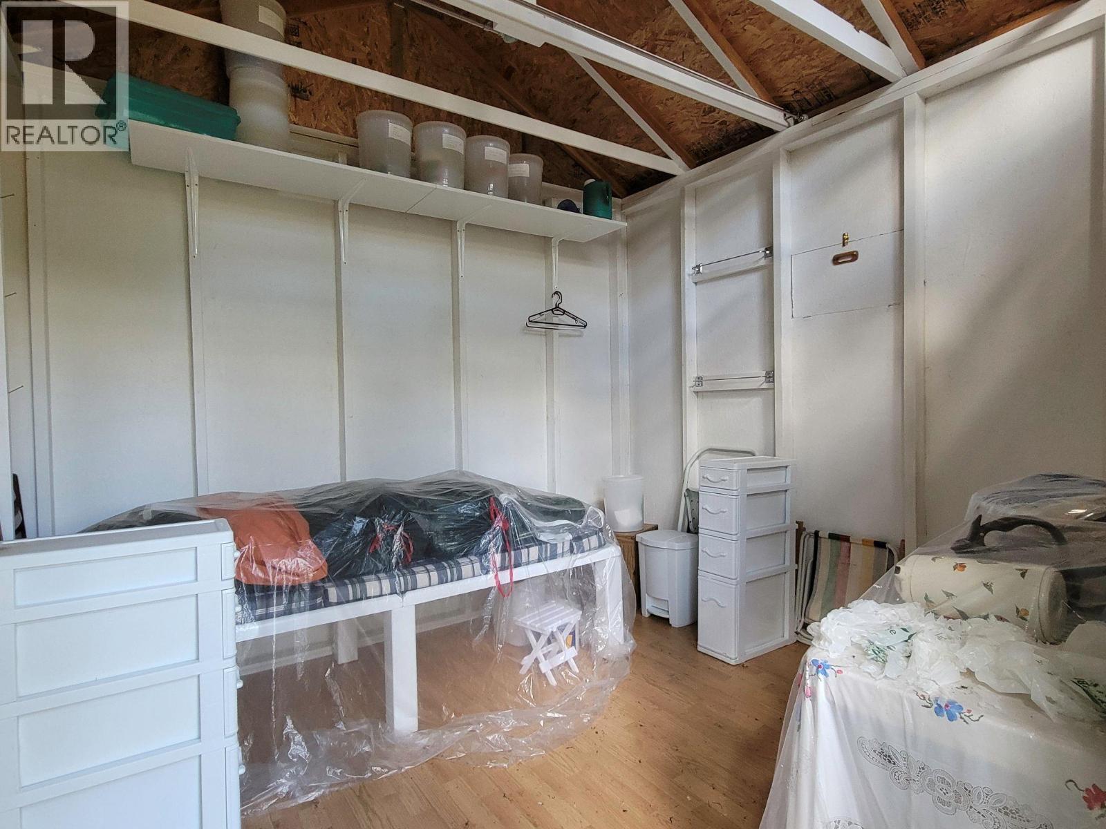 BALFOUR Avenue Lot# LOT 8, Kaslo