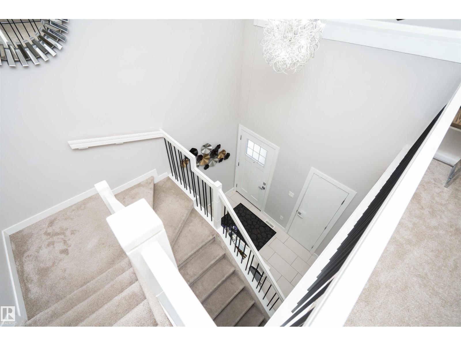 #43 1703 16 AV NW - 17