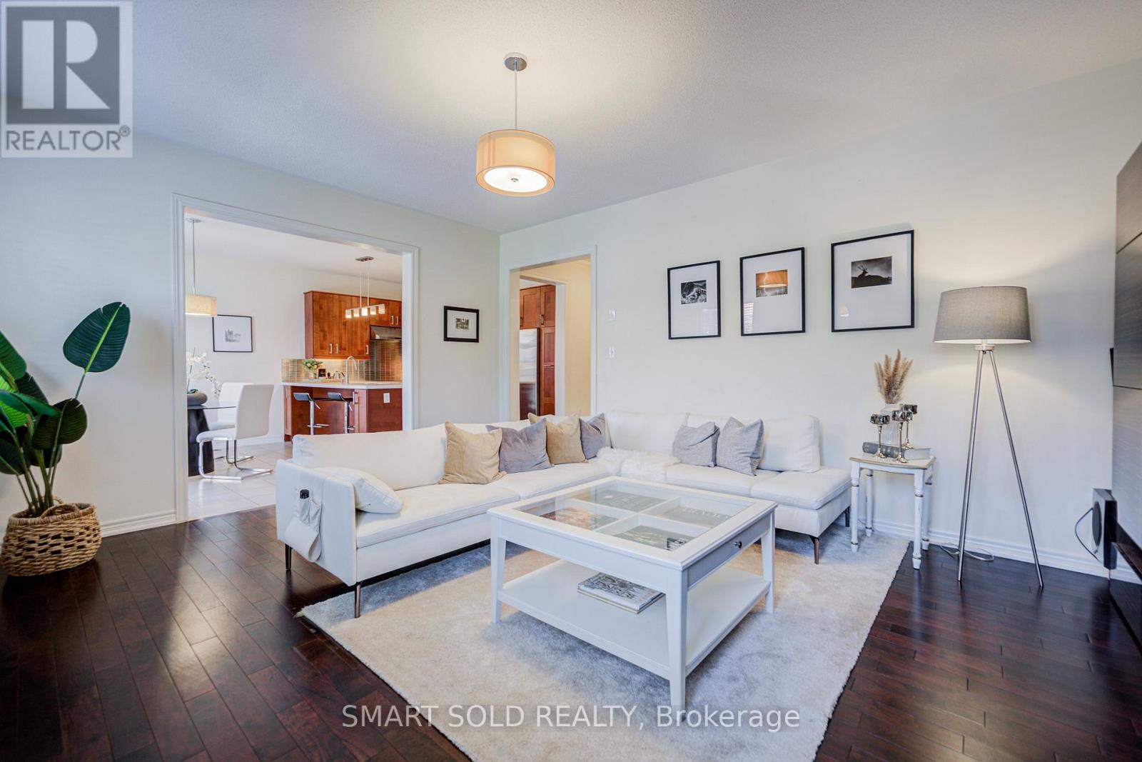 Single Family House for Sale in  GOLDEN ORCHARD ROAD Vaughan (Patterson) 