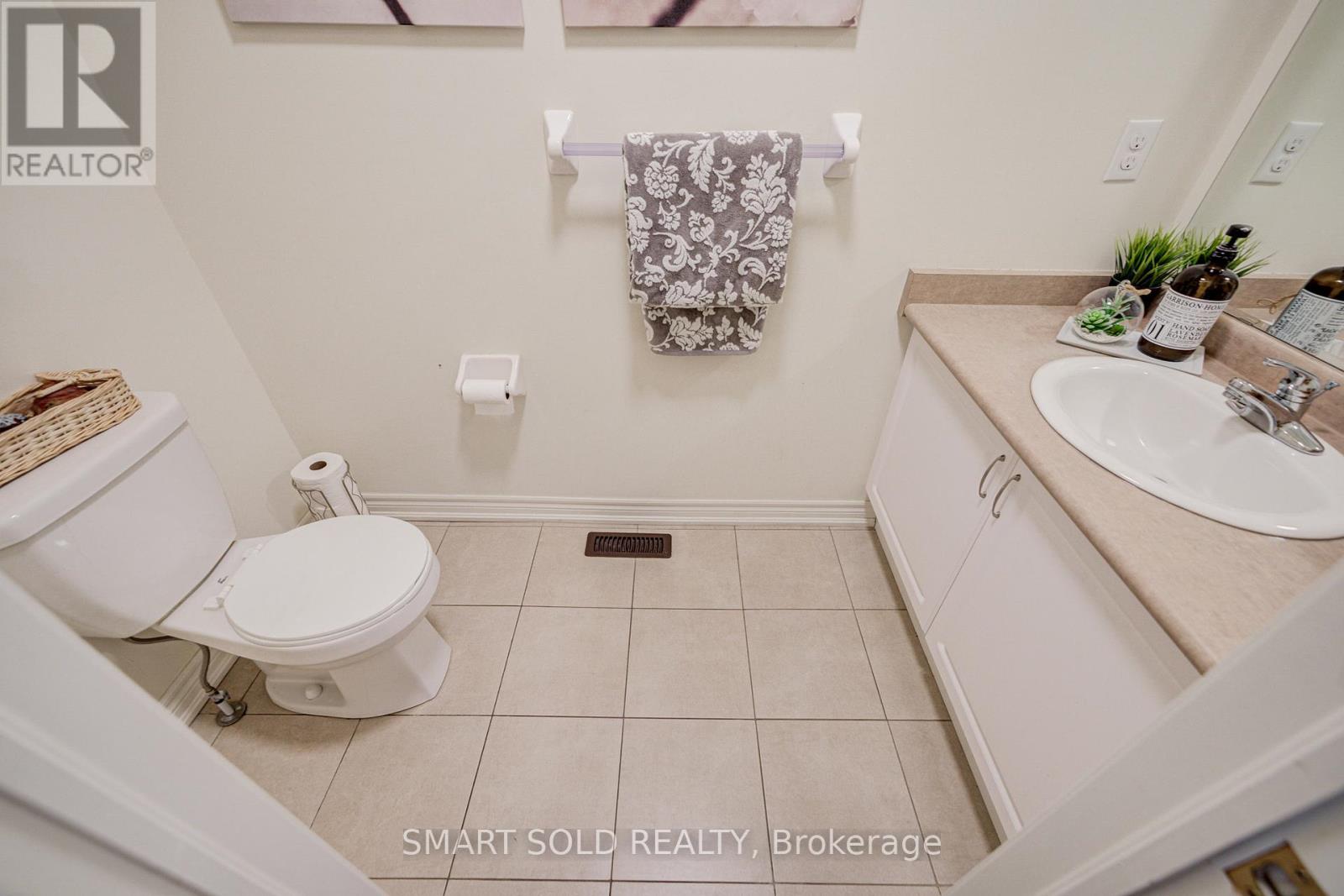 Single Family House for Sale in  GOLDEN ORCHARD ROAD Vaughan (Patterson) 