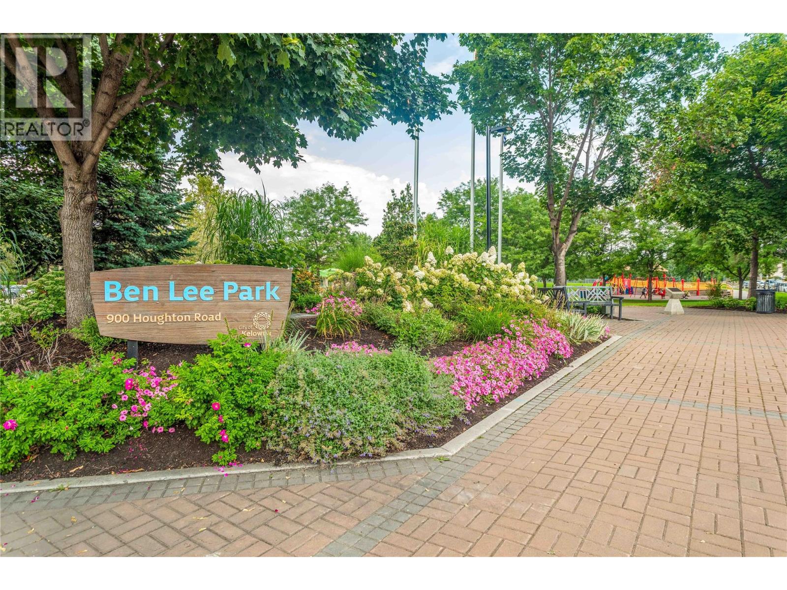 780 Houghton Road Unit# 102, Kelowna