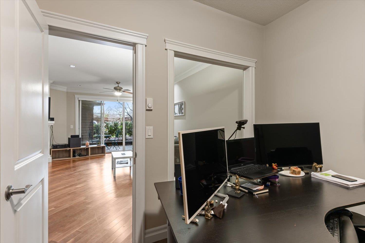 102B 45595 TAMIHI WAY, Garrison Crossing, Chilliwack