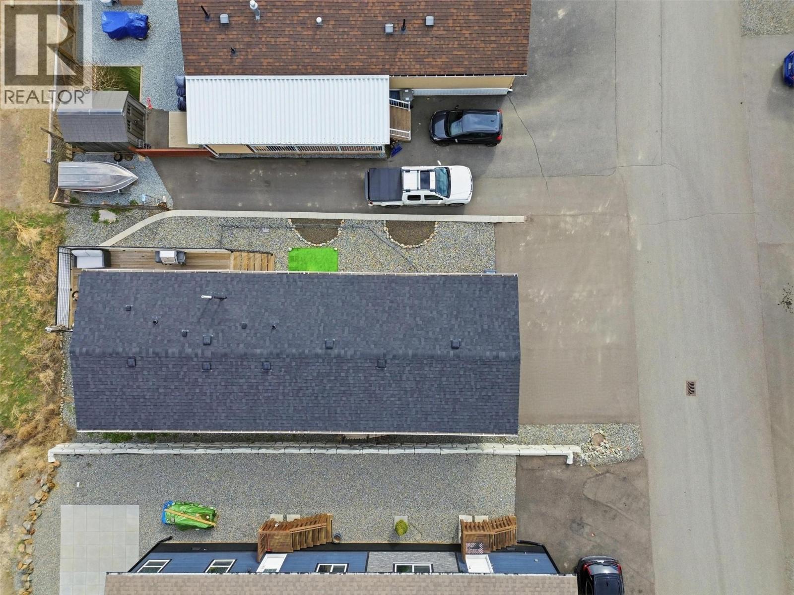 #17 712 SHUSWAP ROAD E - Image 2