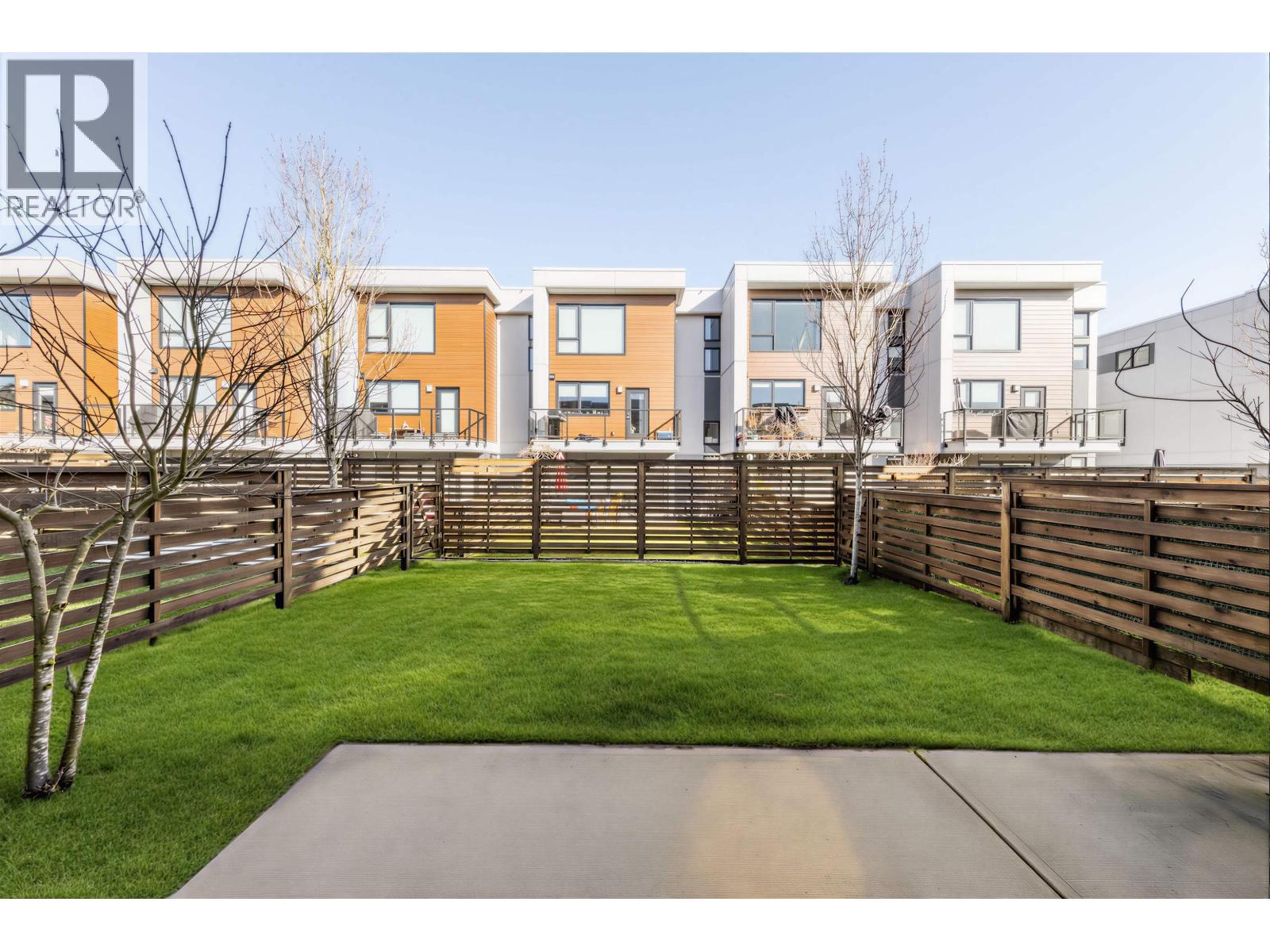 30 3597 MALSUM DRIVE, North Vancouver