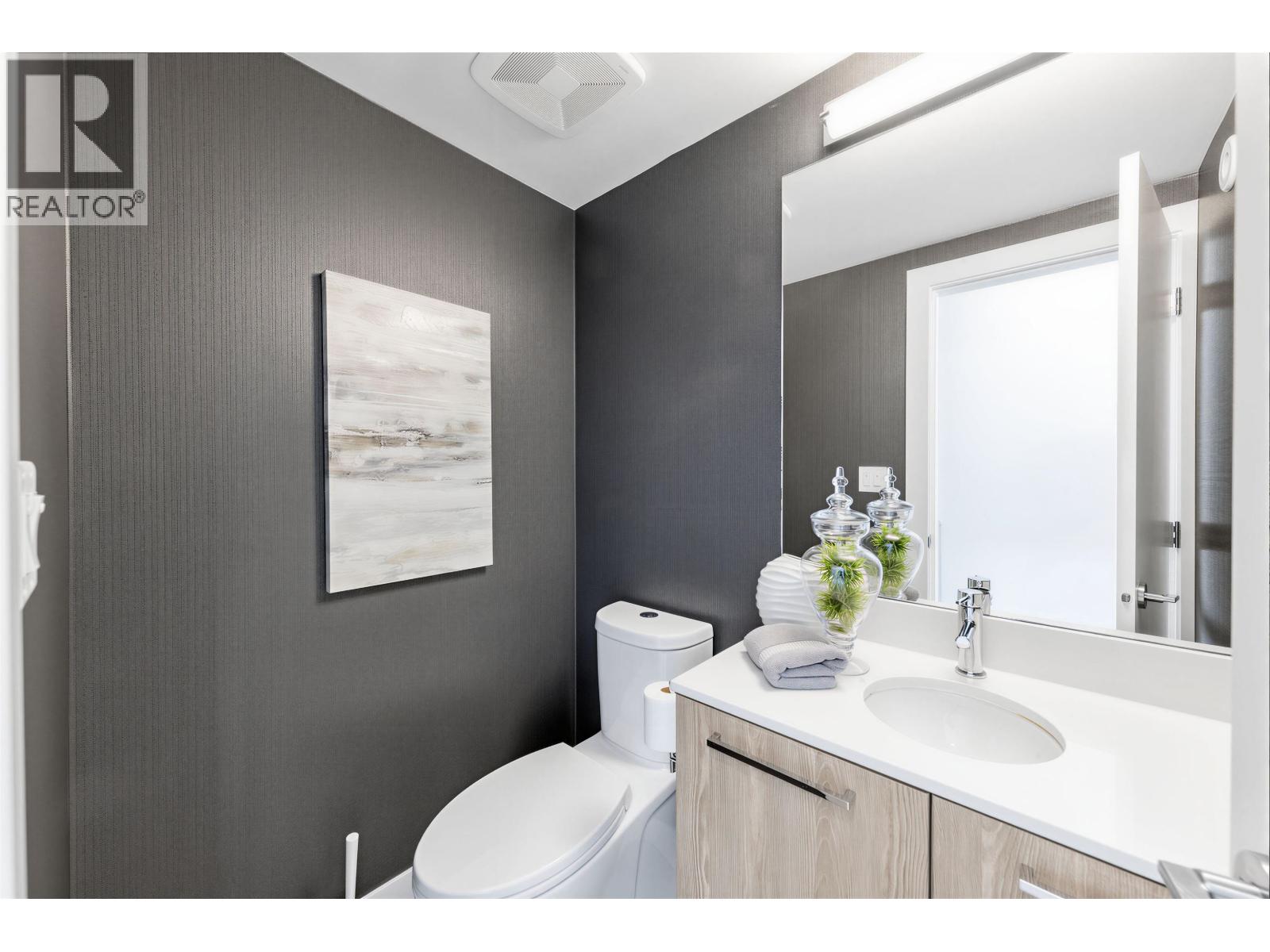 30 3597 MALSUM DRIVE, North Vancouver