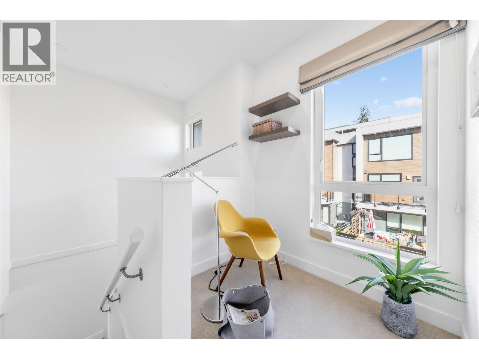 30 3597 MALSUM DRIVE, North Vancouver