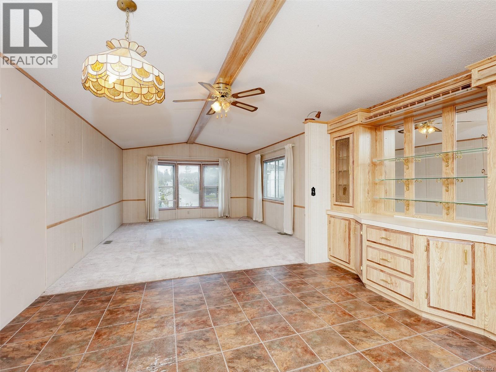 #52 7701 CENTRAL SAANICH RD - 6