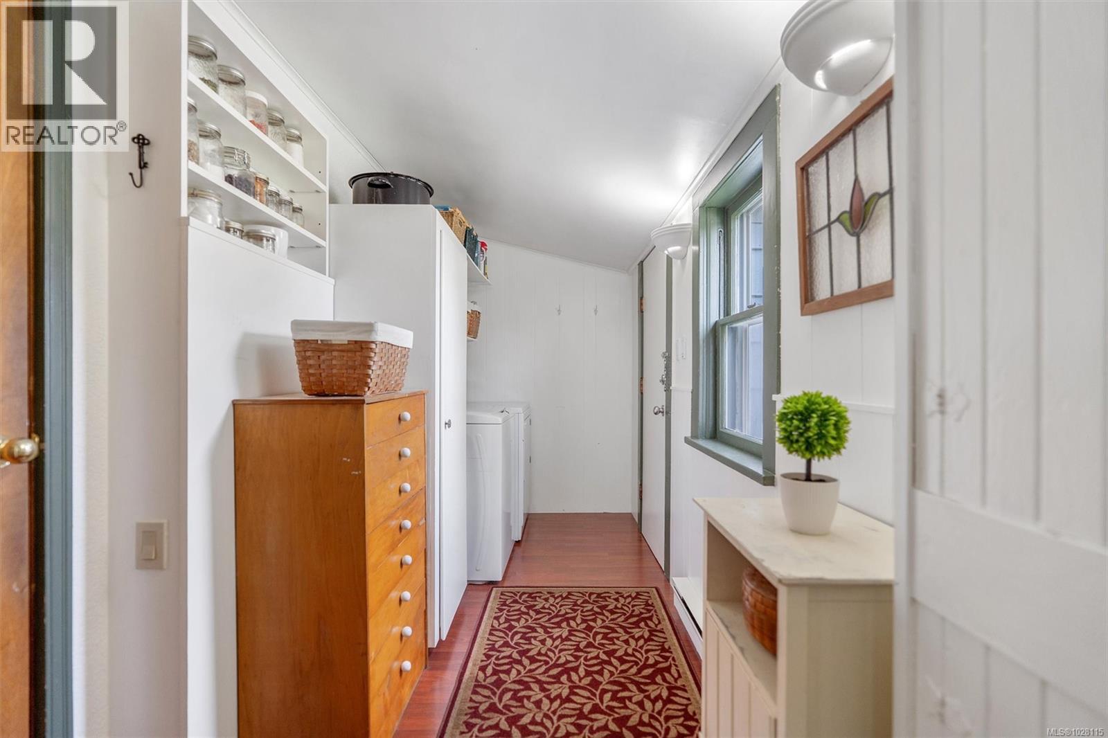 1612 PEMBROKE ST - 22