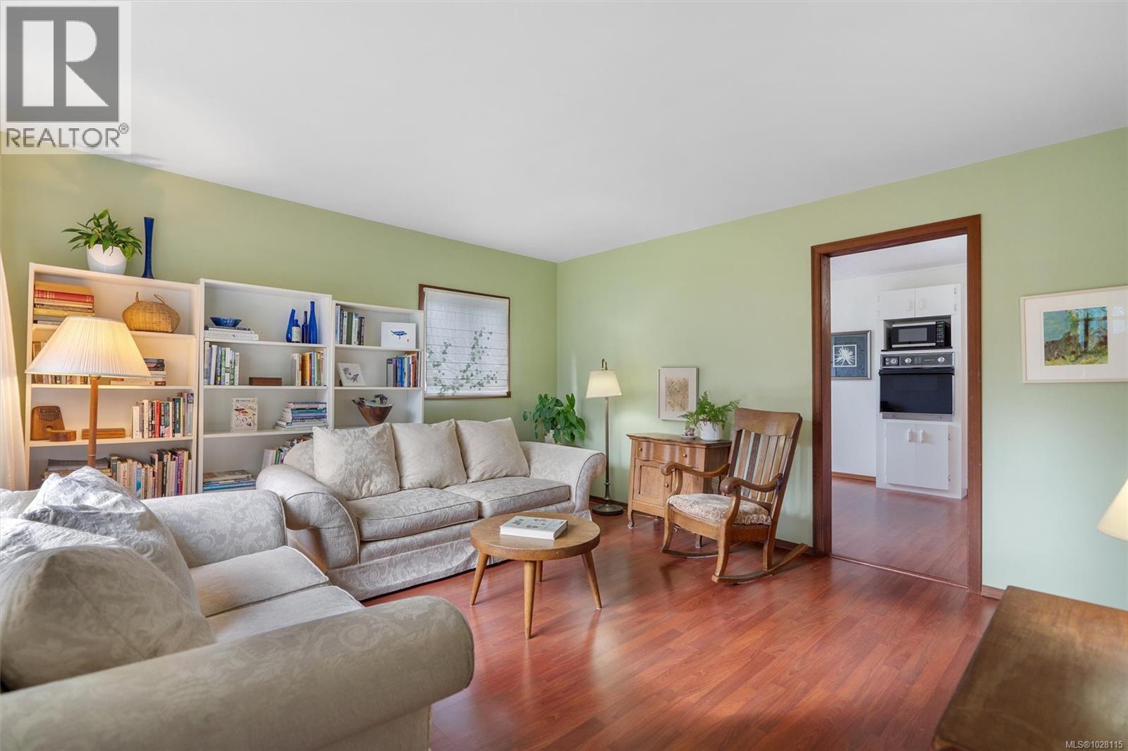 1612 PEMBROKE ST - 7