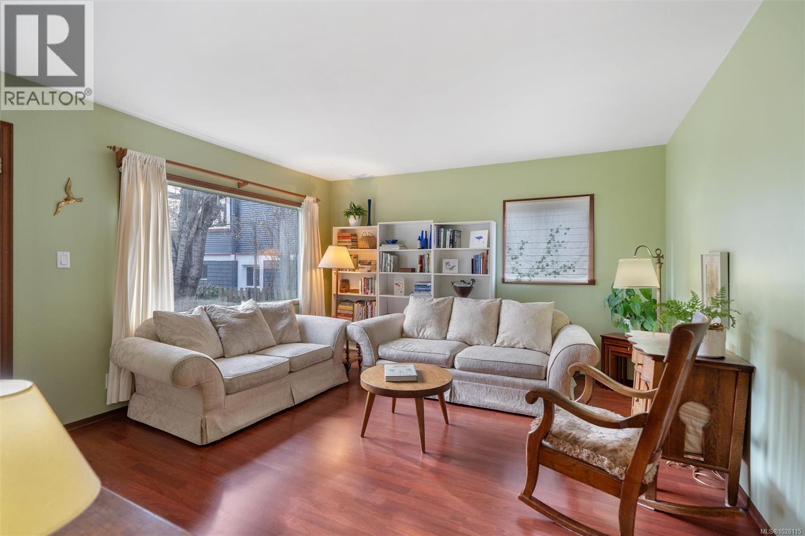 1612 PEMBROKE ST - 8