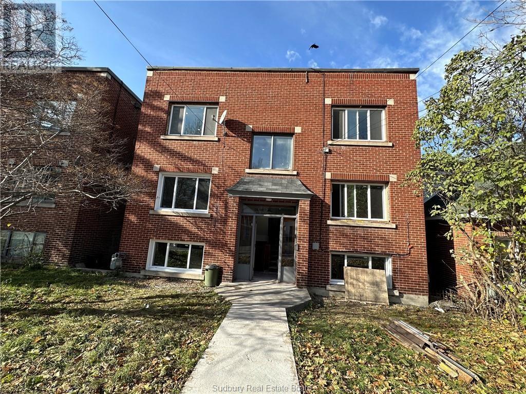 86 Riverside Drive Unit# 3