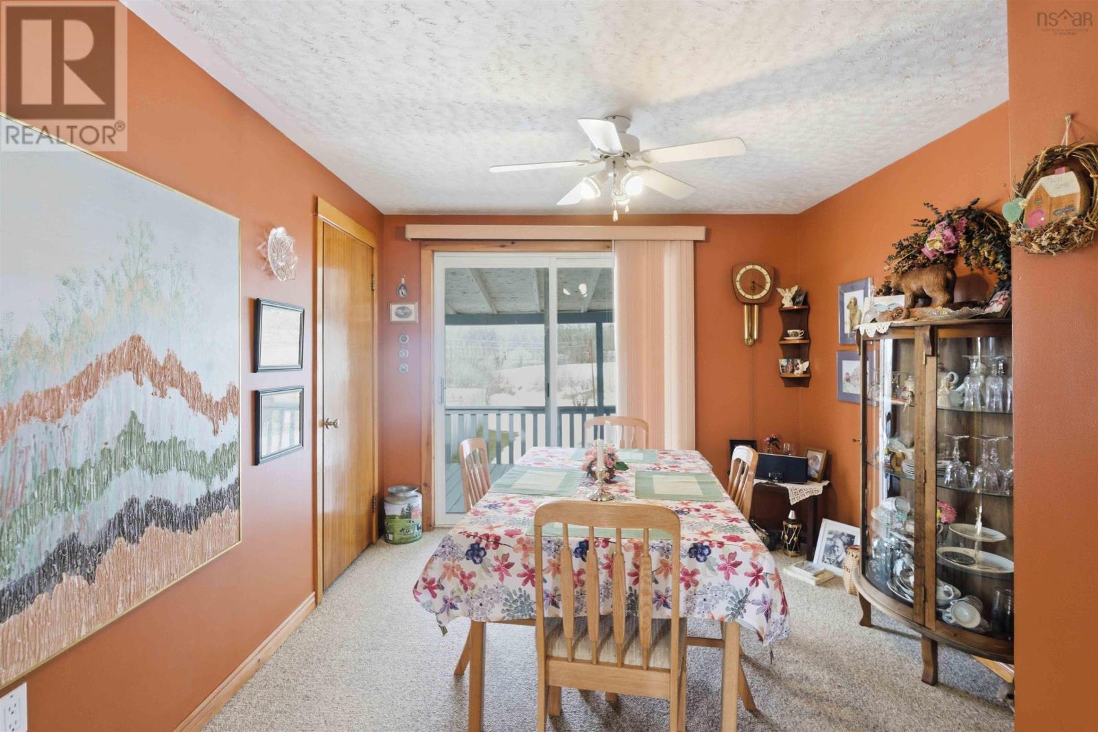 Property 7 of 38 of 1535 Victoria Road