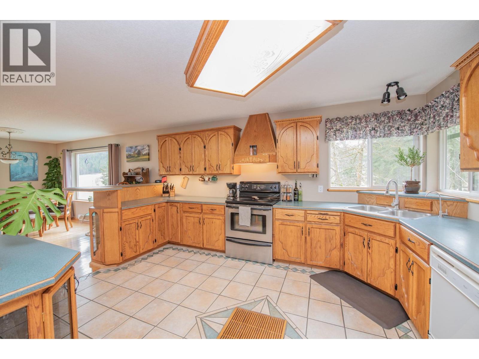 157 Harris Creek Road, Lumby