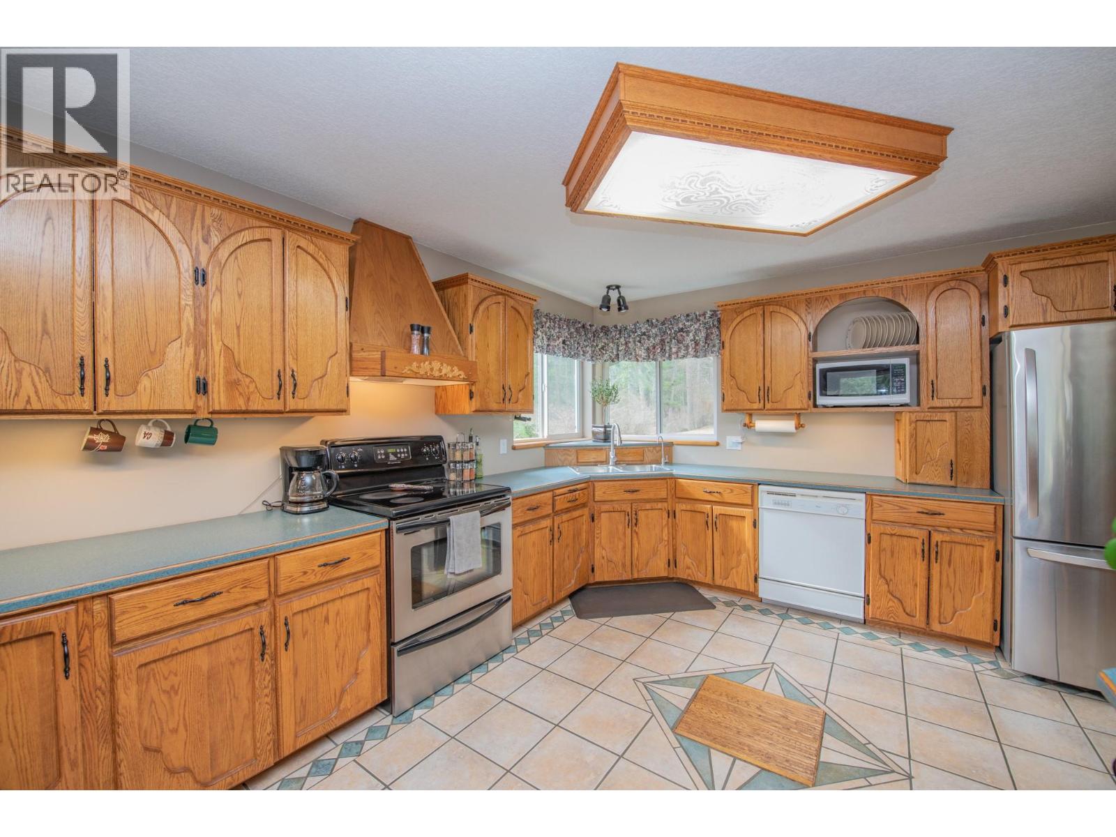 157 Harris Creek Road, Lumby