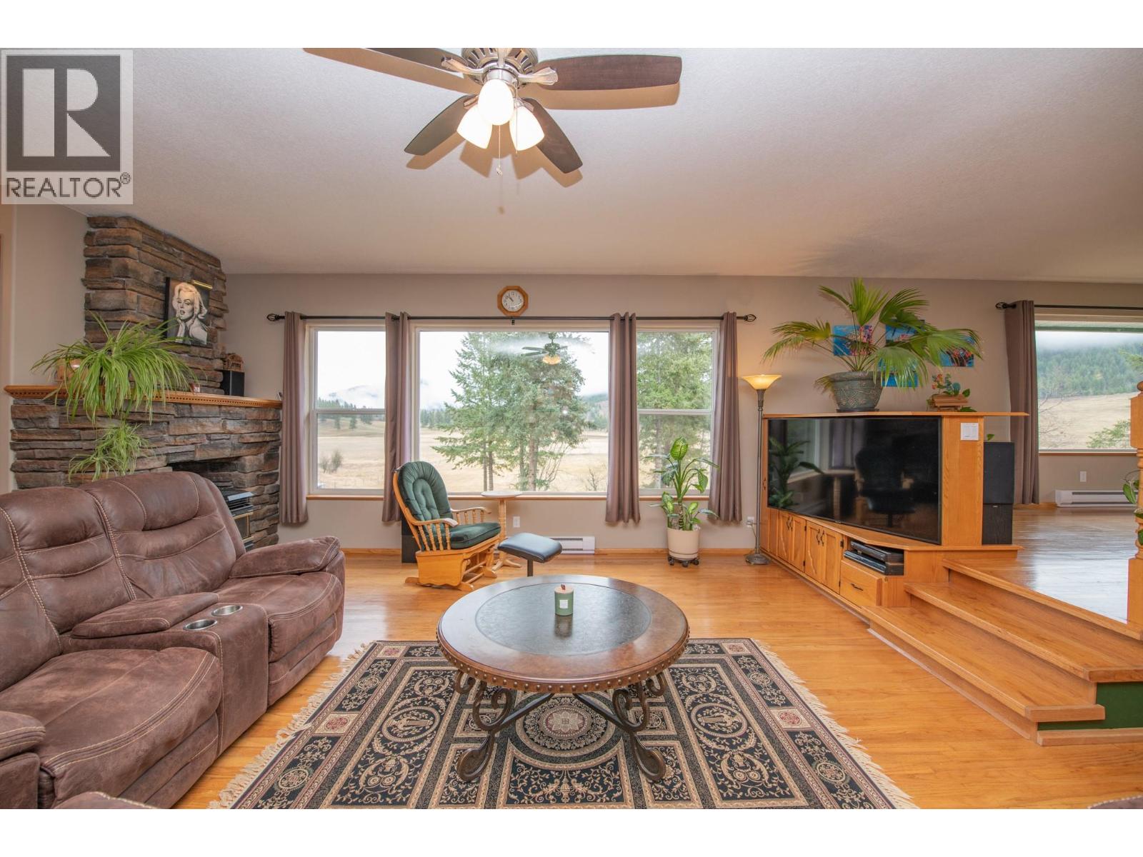 157 Harris Creek Road, Lumby