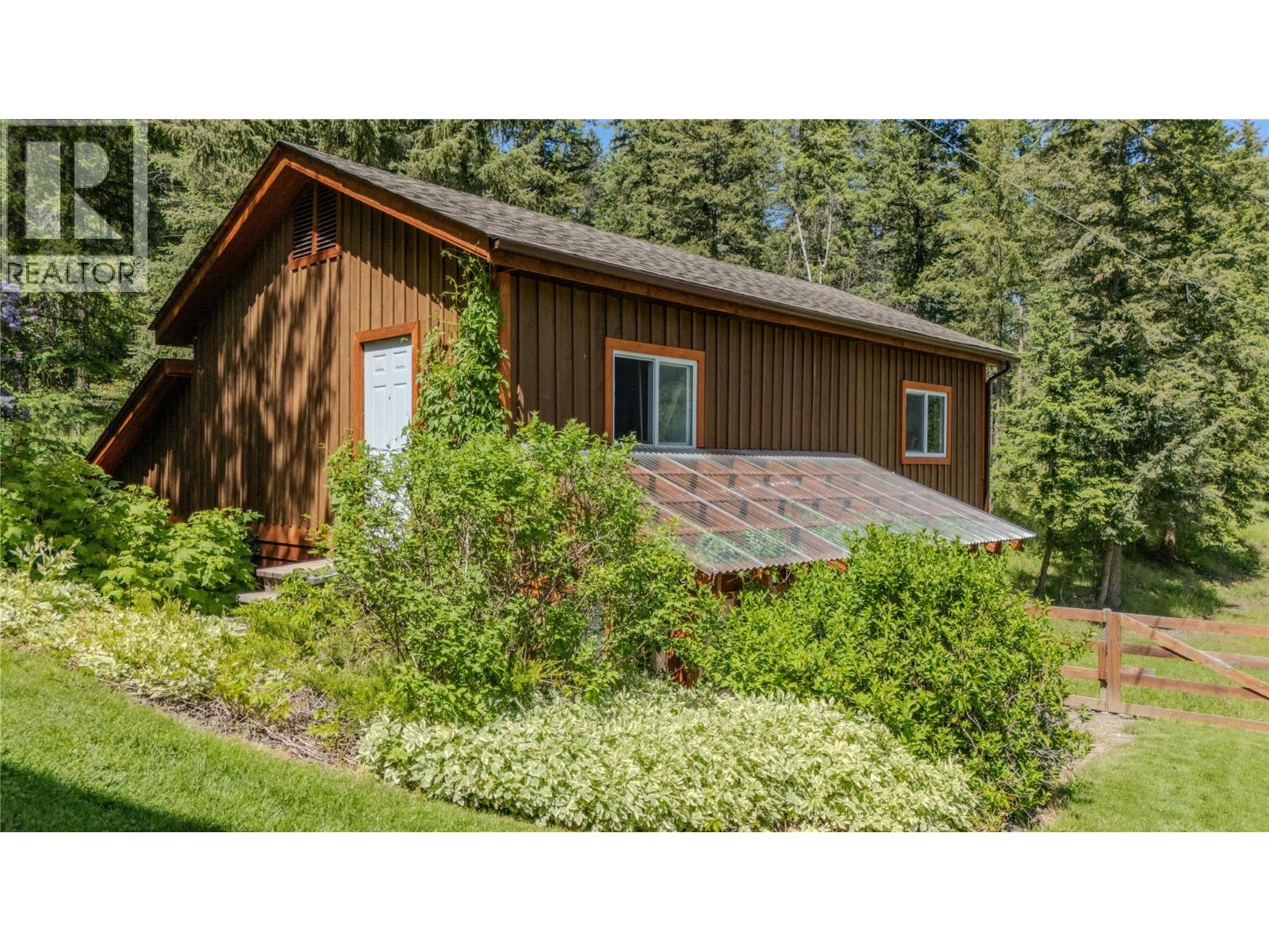 157 Harris Creek Road, Lumby